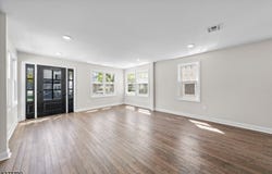 165 Jerome Pl, Bloomfield Twp., NJ 07003