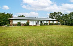 753 Lewisburg Road, Austin, AR 72007