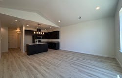 425 SE Shetterly DR, Dallas, OR 97338