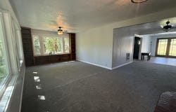 1570 Sleepy Hollow Loop, Grants Pass, OR 97527