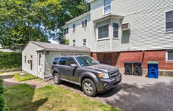 28 Vinal Ave, Somerville, MA 02143