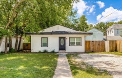 504 Davis Street, Gainesville, TX 76240
