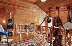 141 ROSE PATCH DRIVE, PETERSBURG, WV 26847