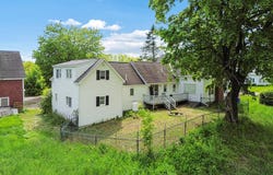 80 Oakland Road, Fairfield, ME 04937