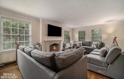 720 Trombley Road, Grosse Pointe Park, MI 48230