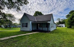 317 E Pine Street, Drexel, MO 64742