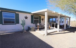 17773 N Lakeside Drive, Dolan Springs, AZ 86441