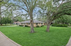 924 Valcour Dr, Baton Rouge, LA 70806