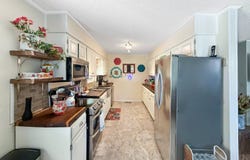 1075  Sandys Camp Rd, Big Sandy, TN 38221