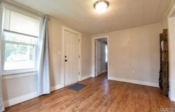 1109 W Corbin Street, Bethalto, IL 62010