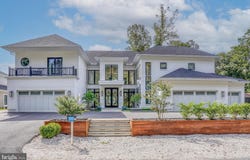 104 W BUCKINGHAM DRIVE, REHOBOTH BEACH, DE 19971