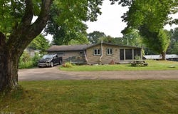 6120 Vale View Drive SW, Sherrodsville, OH 44675