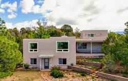 705 Pinon Drive, Santa Fe, NM 87501