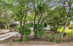 137 Columbia Circle, San Marcos, TX 78666