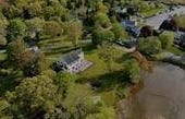 21 Demarre Lane, Bayport, NY 11705