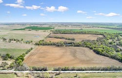 HCR 2302 S, Abbott, TX 76621