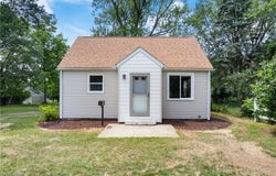 349 25th Street SE, Massillon, OH 44646