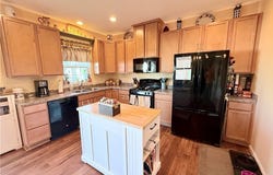 3224 Fallen Brook Lane, Brunswick, OH 44212