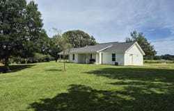 3803 Highway 28, Mize, MS 39116