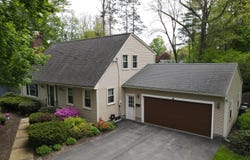 5 Moon Drive, Saratoga Springs, Inside, NY 12866