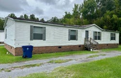 117 Gordon St, Bennettsville, SC 29512