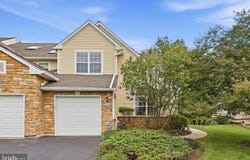 152 CANTERBURY Lane, BLUE BELL, PA 19422