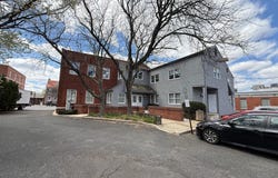 437 HIGH STREET, BURLINGTON, NJ 08016
