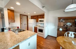 2200 Hamilton Drive, Ames, IA 50014