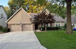 7009 Gillette Street, Shawnee, KS 66216