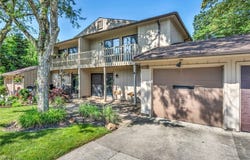 7351 Creekwood Drive, North Royalton, OH 44133