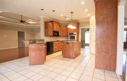 6180 Gracemount Ln, Beaumont, TX 77706-9999