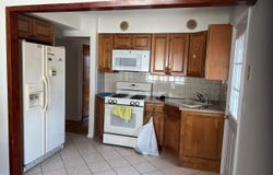 525 Lakeville Road, New Hyde Park, NY 11040