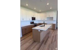 118 N 825 W, Clearfield, UT 84015
