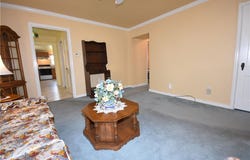 6914 Monroe Ave, West Mifflin, PA 15122