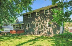 2917 Edgewood Avenue N, Crystal, MN 55427