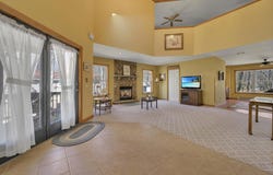 76 Thomas Lane, Albrightsville, PA 18210