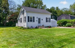 6 Joyce Court, East Lyme, CT 06357