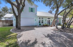 422 Fairway Oaks, ROCKPORT, TX 78382