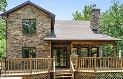 26517 Farm Road 1212, Eagle Rock, MO 65641