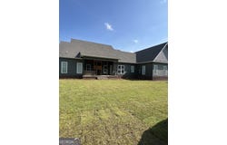 2203 Old Macon, Montrose, GA 31065