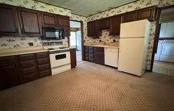 207 W BOND Street, Morton, IL 61550