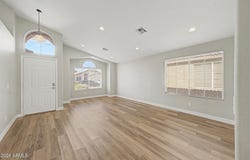4961 E Holmes Avenue, Mesa, AZ 85206