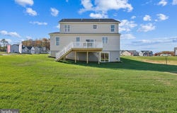377 LEDGER Drive, HANOVER, PA 17331