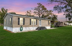4100 ERNEST DRIVE, WESLEY CHAPEL, FL 33543