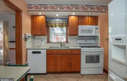 16 RICHARD AVENUE, WILMINGTON, DE 19805