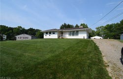 63103 Ridgewood Drive, Cambridge, OH 43725