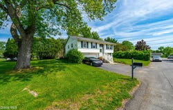 4 Arthur Avenue, Hudson, NY 12534