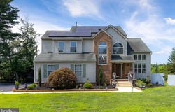 17 LAKE CENTERTON DRIVE, PITTSGROVE, NJ 08318