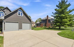 4510 Runyon Deer Lane, Greenwood, IN 46142