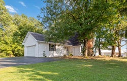 132 Robertson Street, Russell Springs, KY 42642